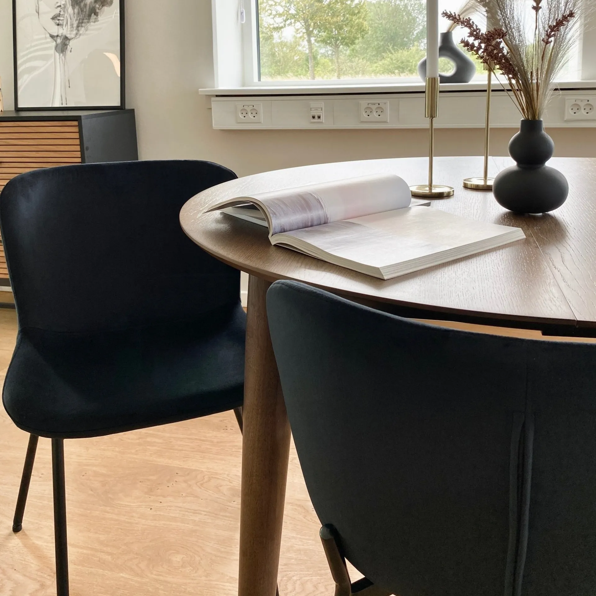 Clearance Nimara Adena spisebordsstol - Sort velour