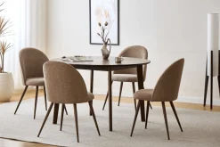 Online Nimara Annika spisebordsstol - sand tekstil med røget egelook