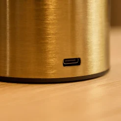 Clearance Nimara Elvis LED bordlampe guld