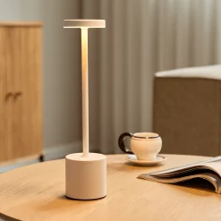 Hot Nimara Elvis LED bordlampe hvid