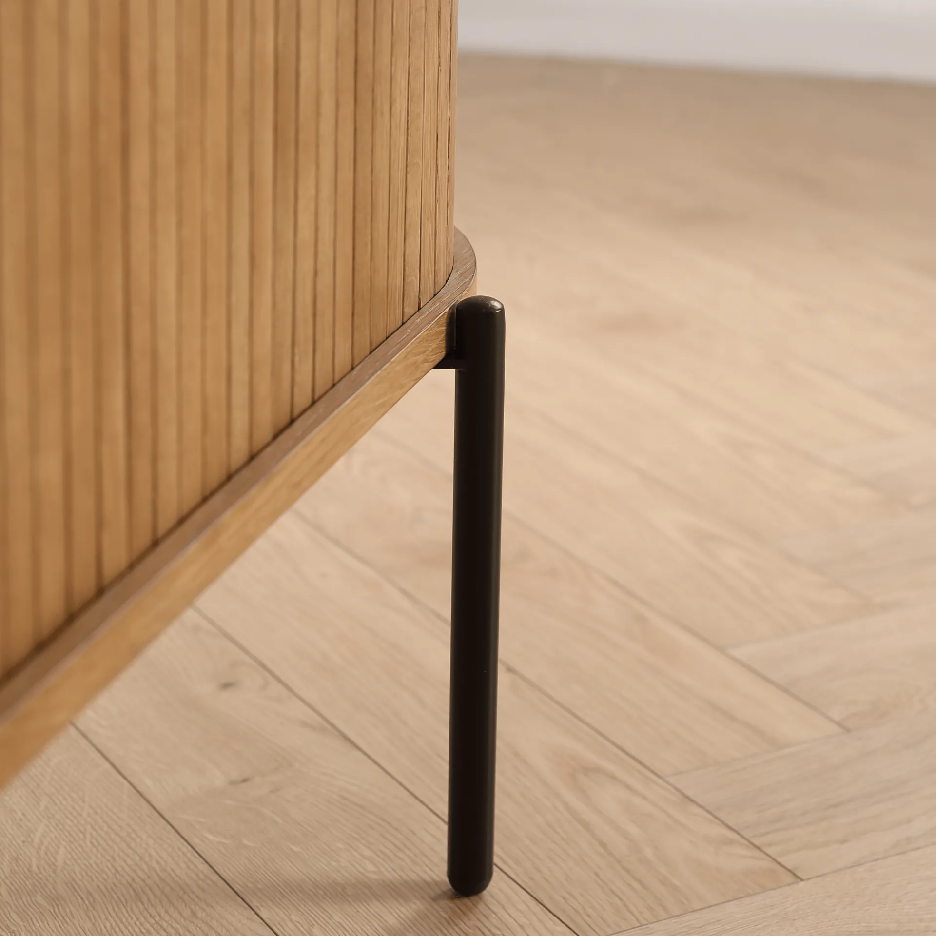 Sale Nimara Florence jalousi tv-bord med lameller i eg 138x40x55 cm