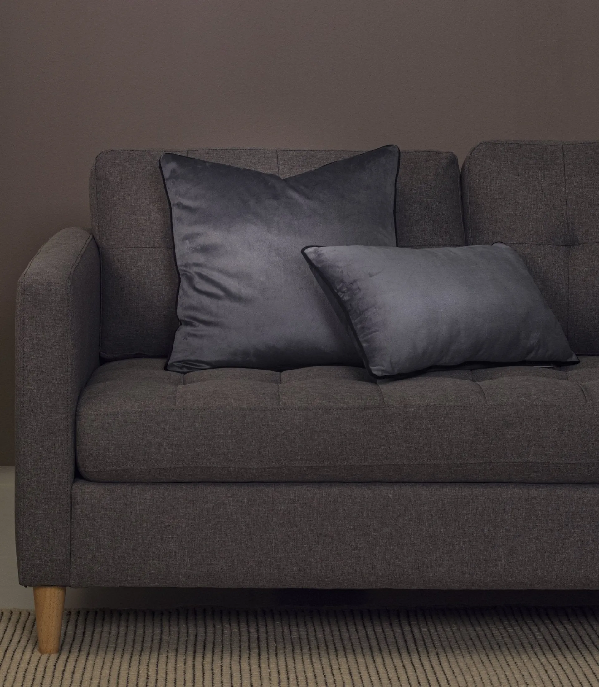 Discount Nimara Gabi pyntepude - Sølvgrå velour 45x45 cm