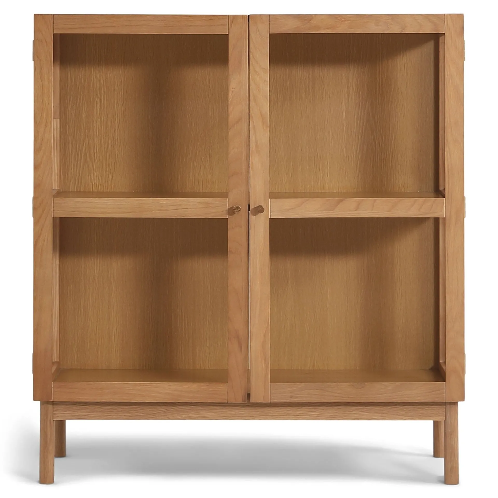 Outlet Nimara Havana egetræ vitrineskab med 2 låger -110x40x100 cm