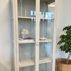 Outlet Nimara Herman Vitrineskab - Beige metal/glas - 110x40x140 cm