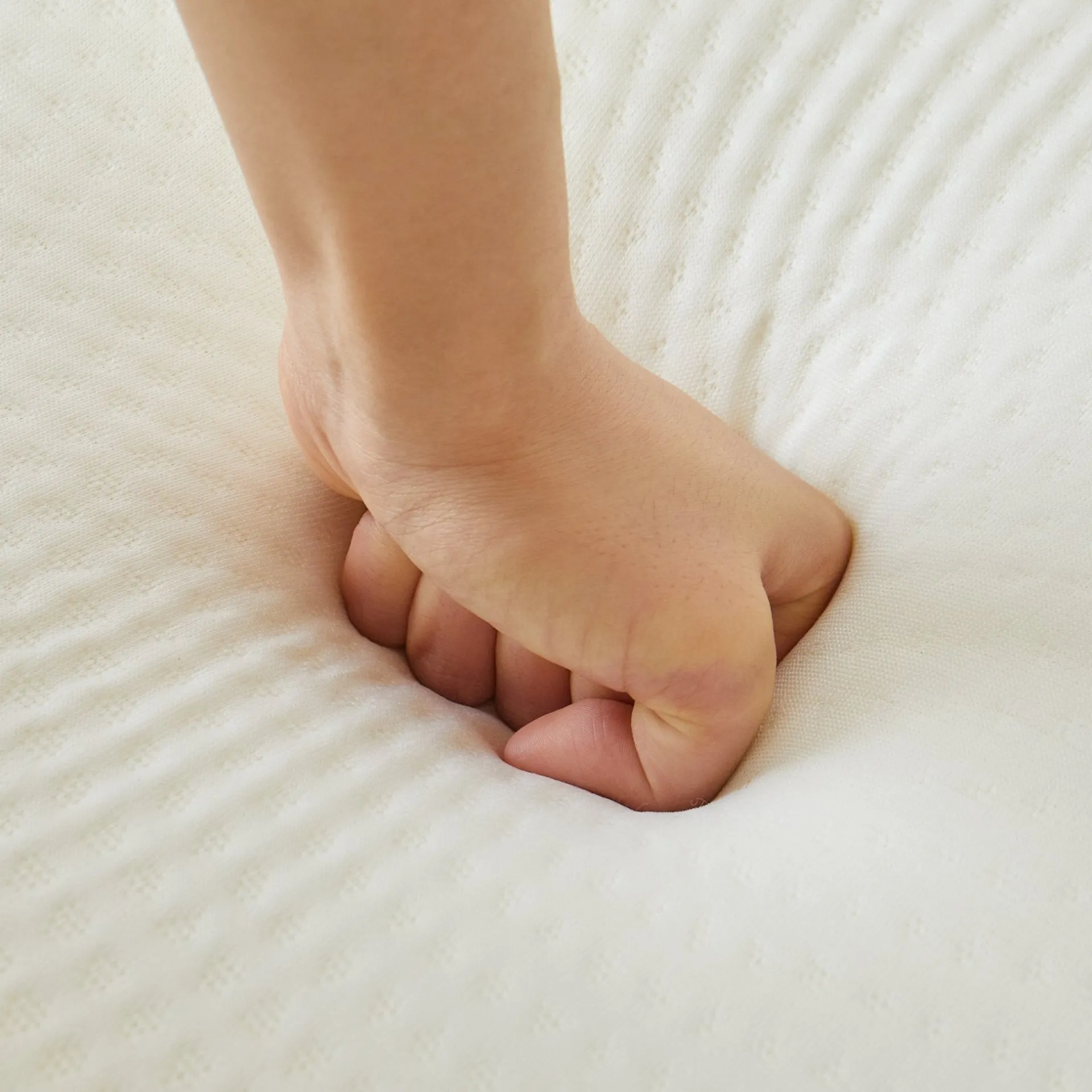 Hot Nimara Jacob springmadras 140x200x20 cm med pocketfjedre - Premium