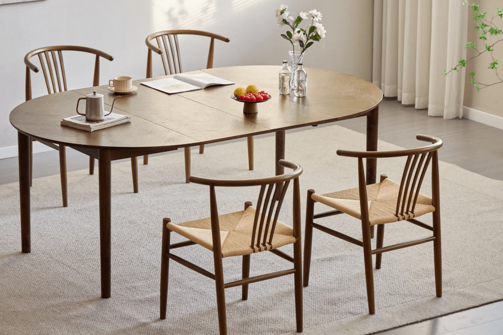 Discount Nimara Joshua - Rundt spisebord i røget egefiner med udtræk 120/160/200 cm - Inkl. 2 Tillægsplader