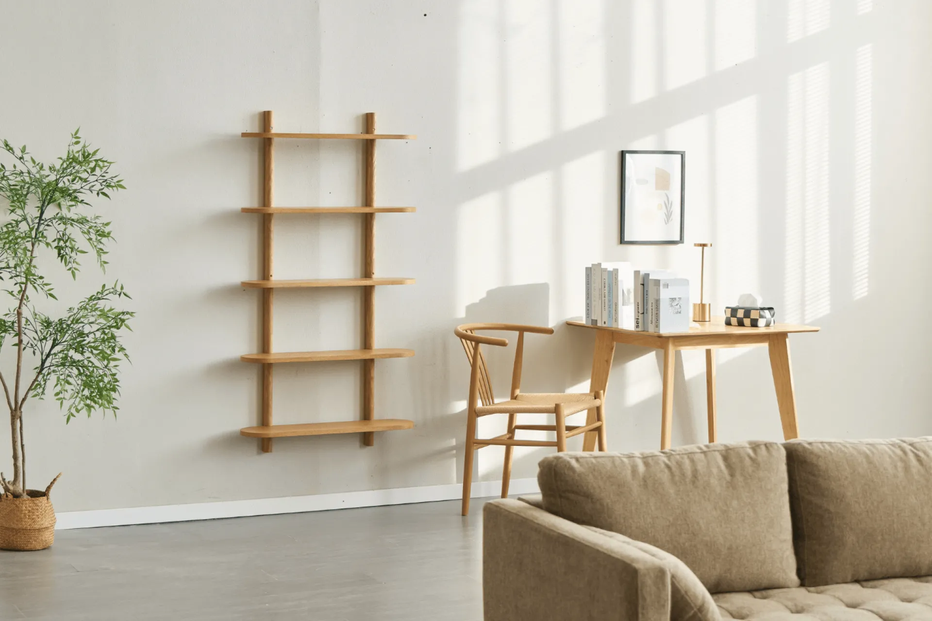 Hot Nimara Juliet væghylde i eg med 5 hylder H:140 x B:22 x B:75 cm