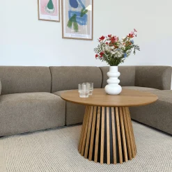 Outlet Nimara Lewis lamel sofabord naturlig egefinér Ø70 cm