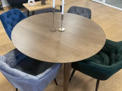 New Nimara Liam rundt spisebord i røget egefiner med udtræk 120/160/200 cm - Inkl. 2 tillægsplader