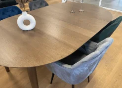 New Nimara Liam rundt spisebord i røget egefiner med udtræk 120/160/200 cm - Inkl. 2 tillægsplader