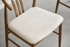 Outlet Nimara Lizzie spisebordsstol i røget bøg med polstret sæde i beige