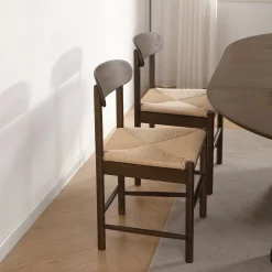 Outlet Nimara Madison træstol i røget eg med flet sæde