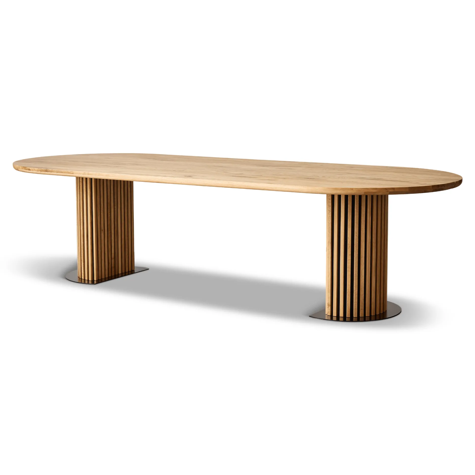 Online Nimara Matteo - Plankebord med lamelfod i olieret/natur massiv eg 300x120x77 cm