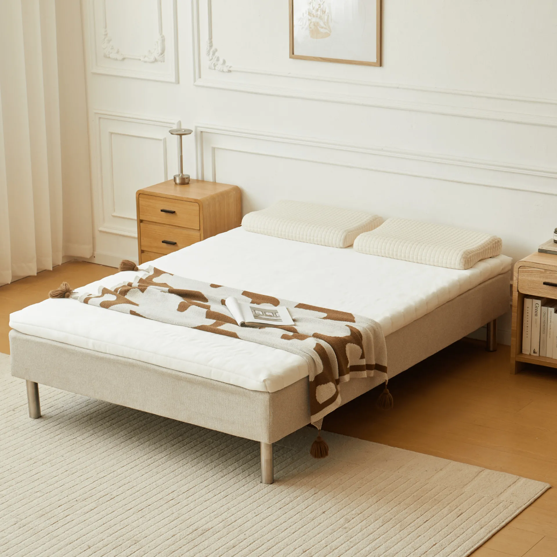 Hot Nimara Premium boxmadras seng i beige 140x200 cm med 7 cm topmadras i memoryskum ekskl. ben