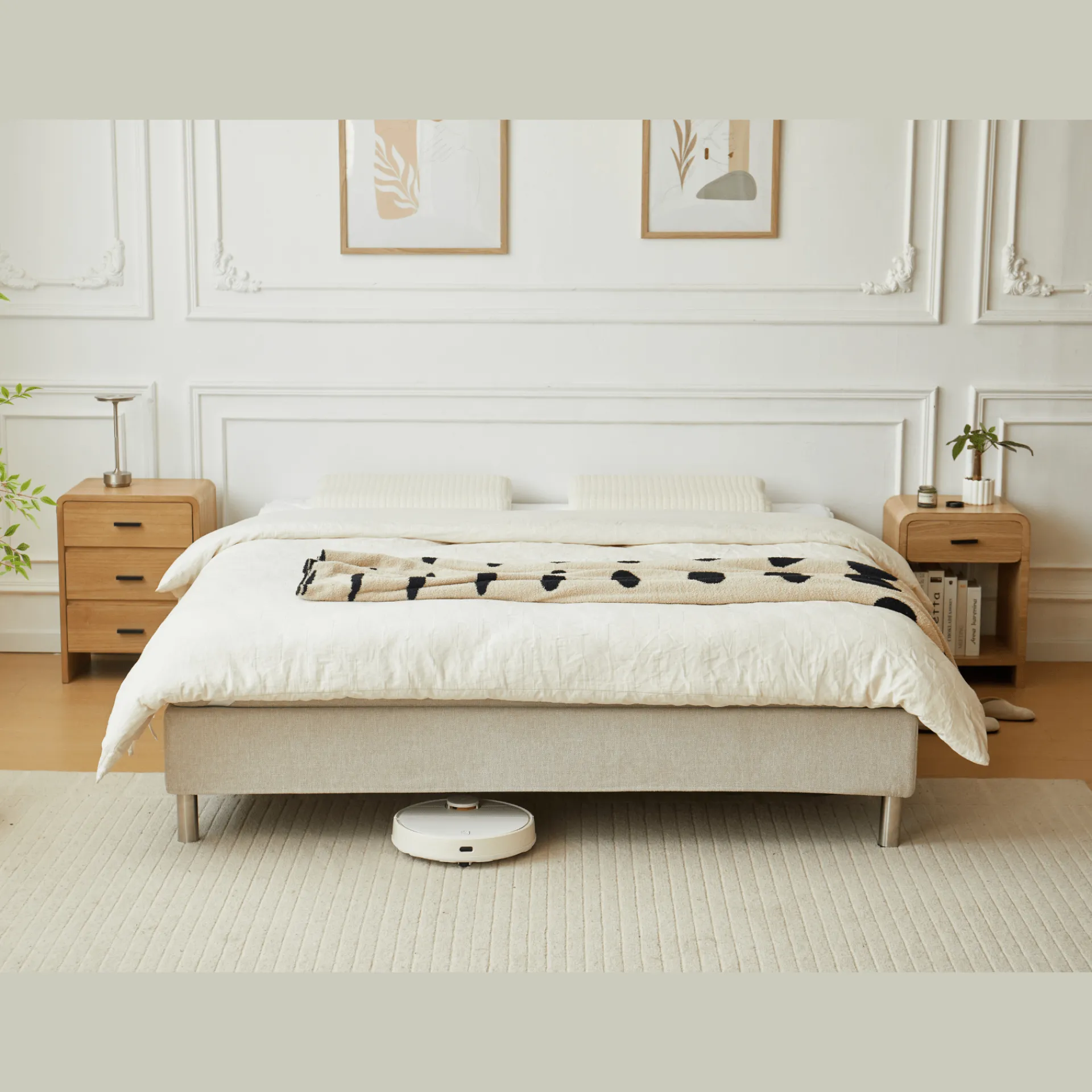 New Nimara Premium Kontinentalseng i beige 180x200 cm med 7 cm topmadras i memoryskum inkl. chrome ben