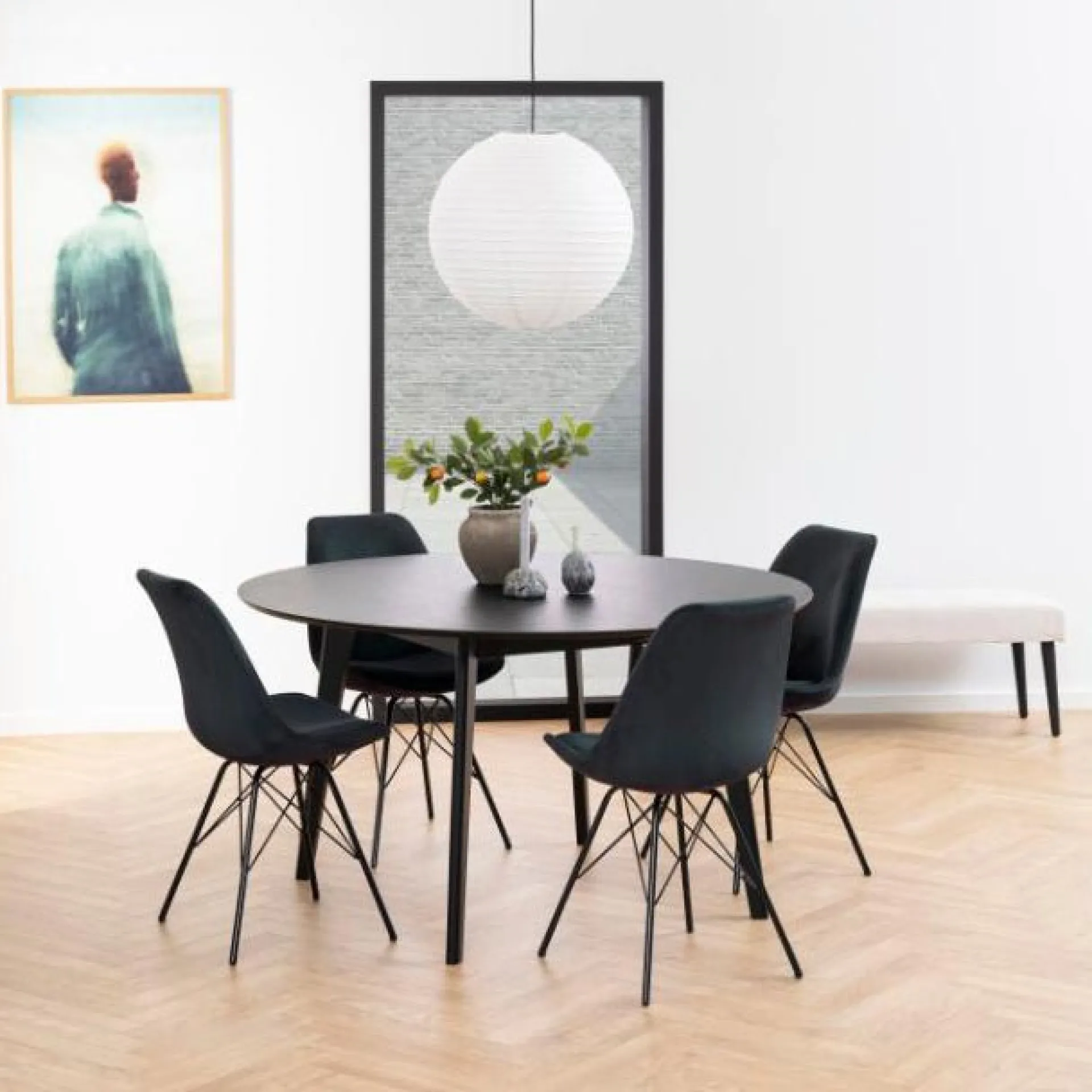 Best Nimara Rickie spisebord i sort Ø140 cm