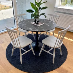 Outlet Nimara Zander - Rundt sort marmor-look spisebord med trompetfod - Ø100 cm