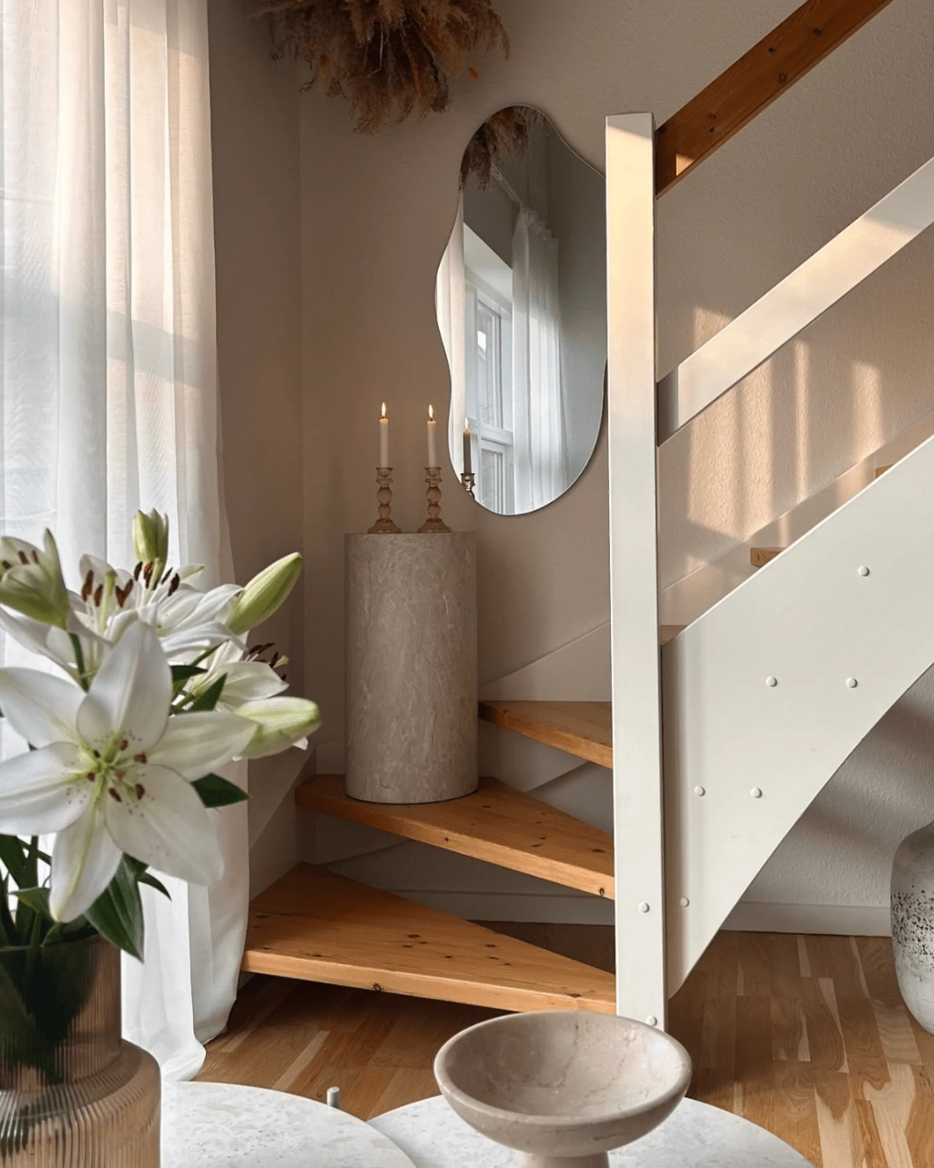 Outlet Nimara Zoey Organisk spejl uden ramme i 100x50 cm